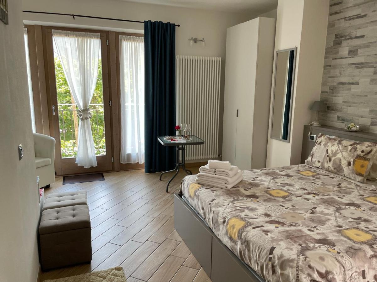 Il Vigneto Bed & Breakfast Castione Andevenno Exterior photo
