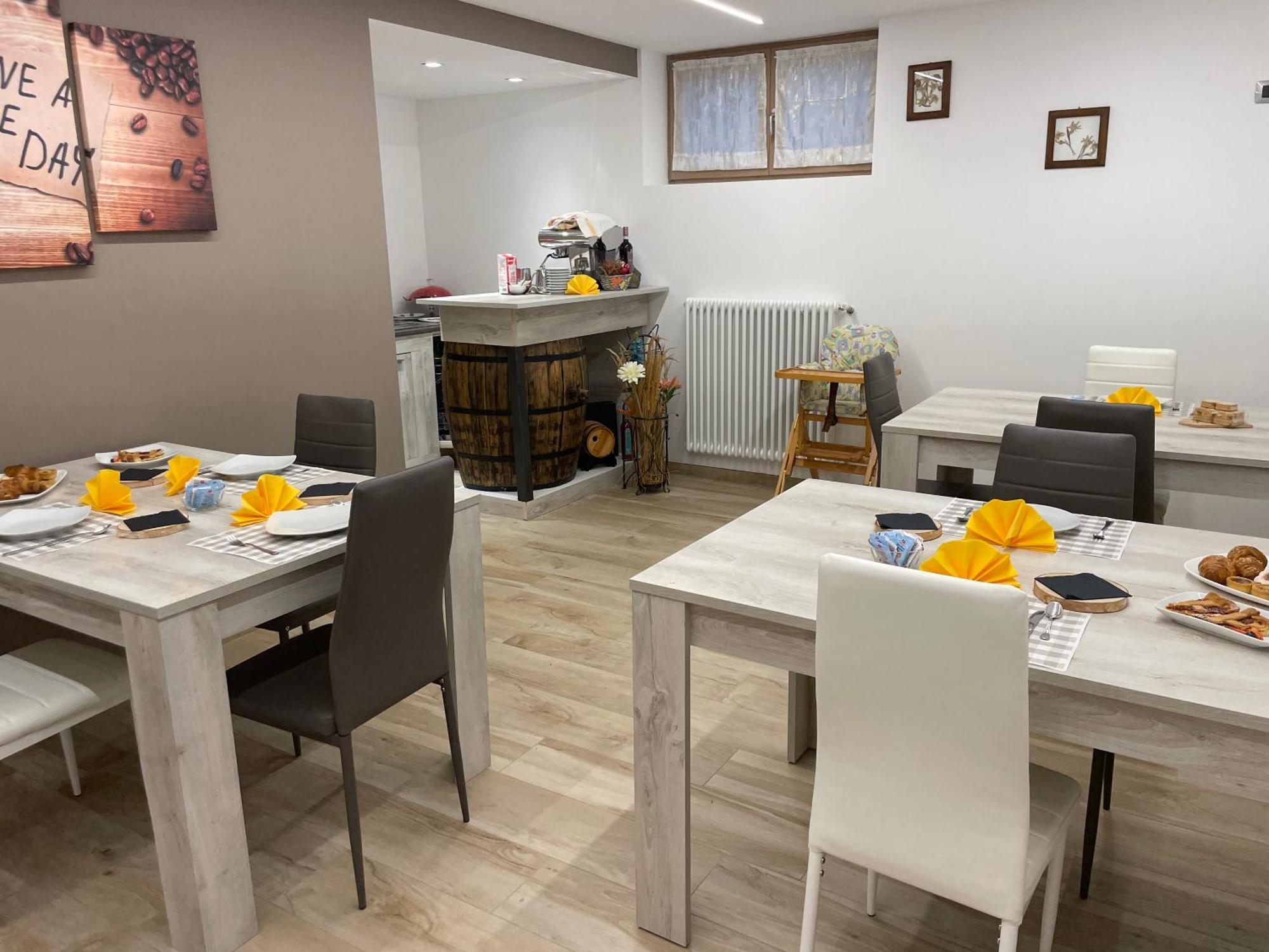 Il Vigneto Bed & Breakfast Castione Andevenno Exterior photo